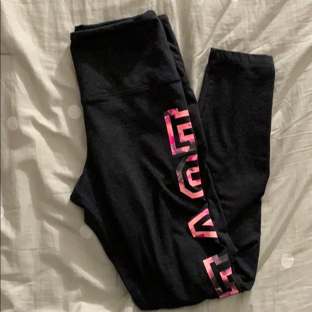PINK Leggings